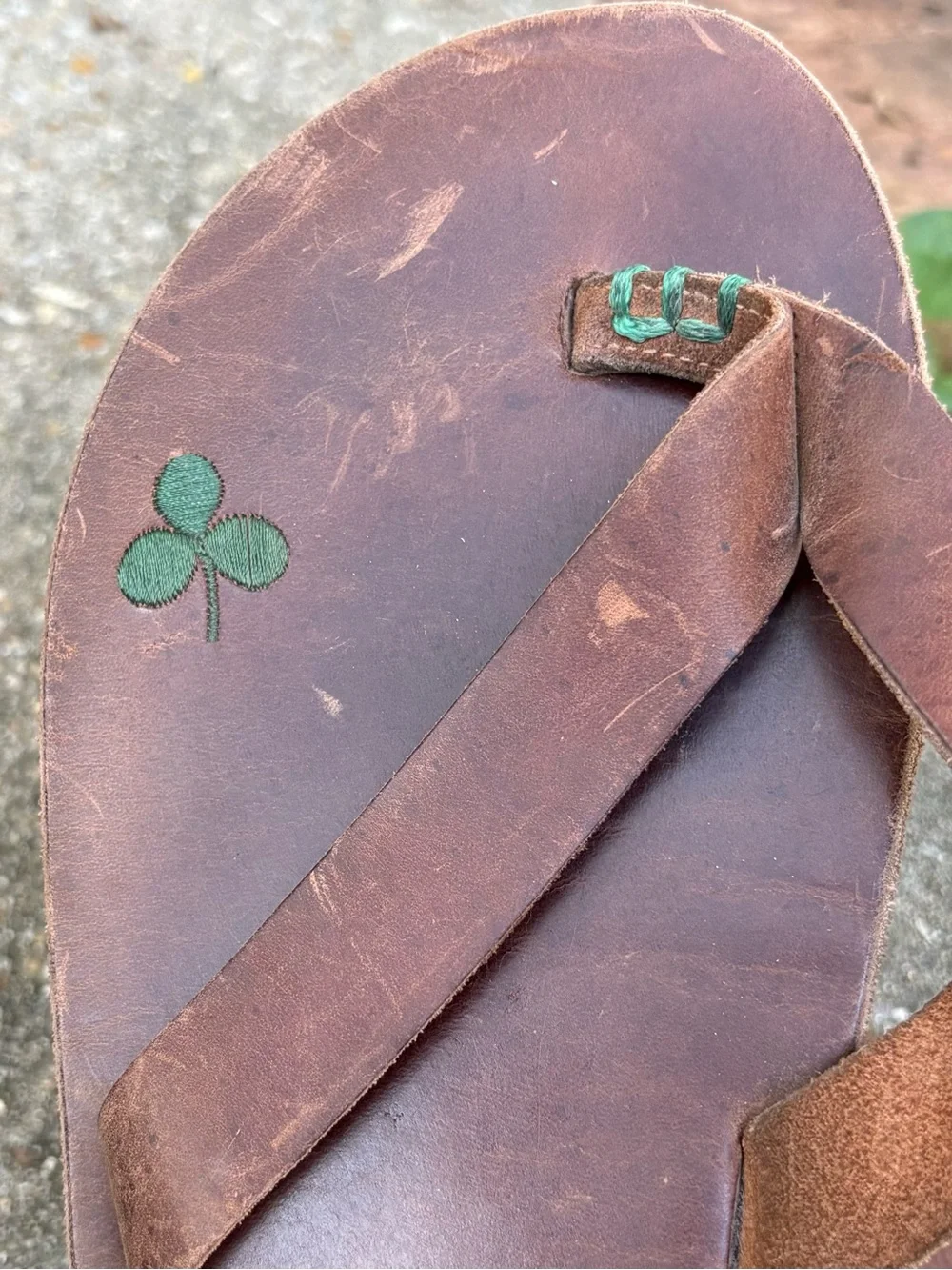 American Eagle AEO Brown Leather Men’s Thong Sandal Sz 9 Casual Preppy College